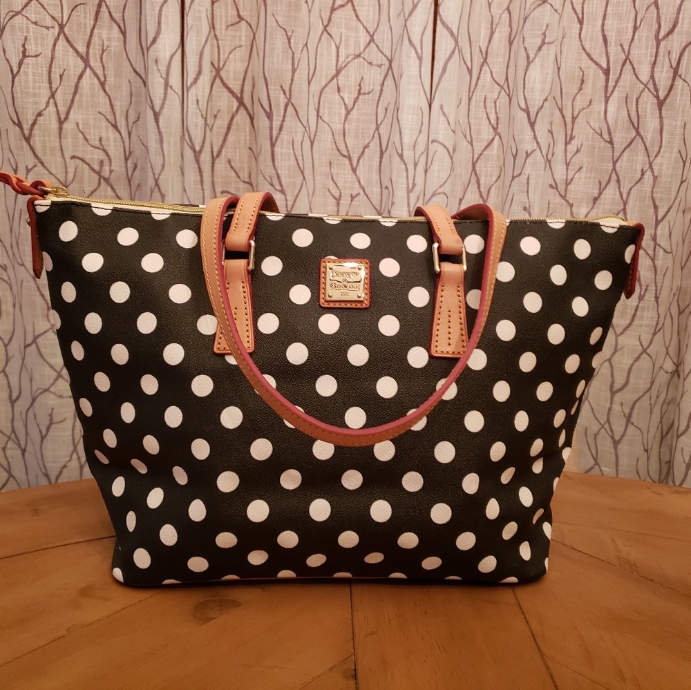 Brand new  Dooney and Bourke tote